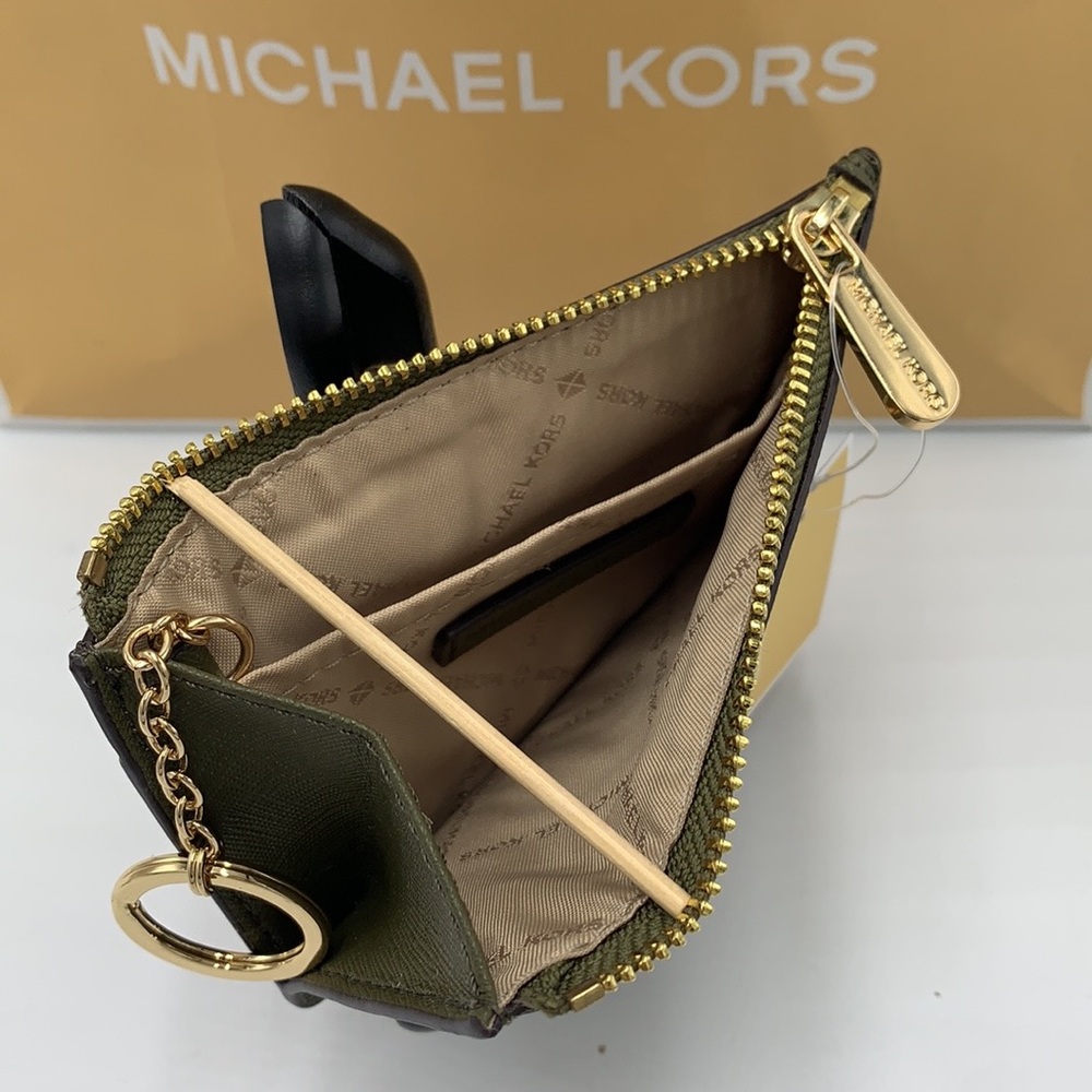 MICHAEL KORS SMALL TOP ZIP COINPOUCH WITH ID KEYCHAIN CARDHOLDER WALLET
OLIVE - Picture 2 of 16